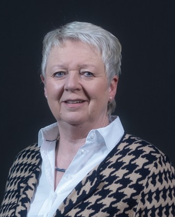  Petra Peter